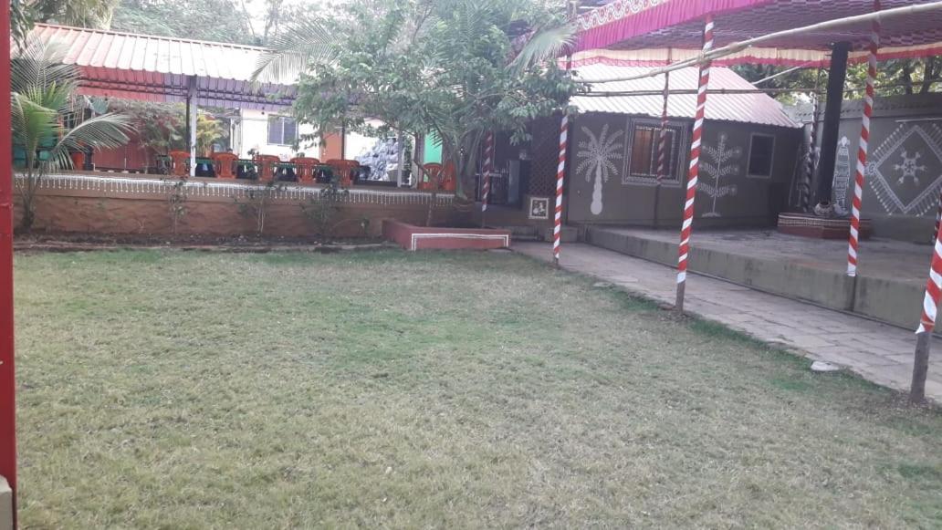 Resort Nisarg Shrushti Farmhouse Pune